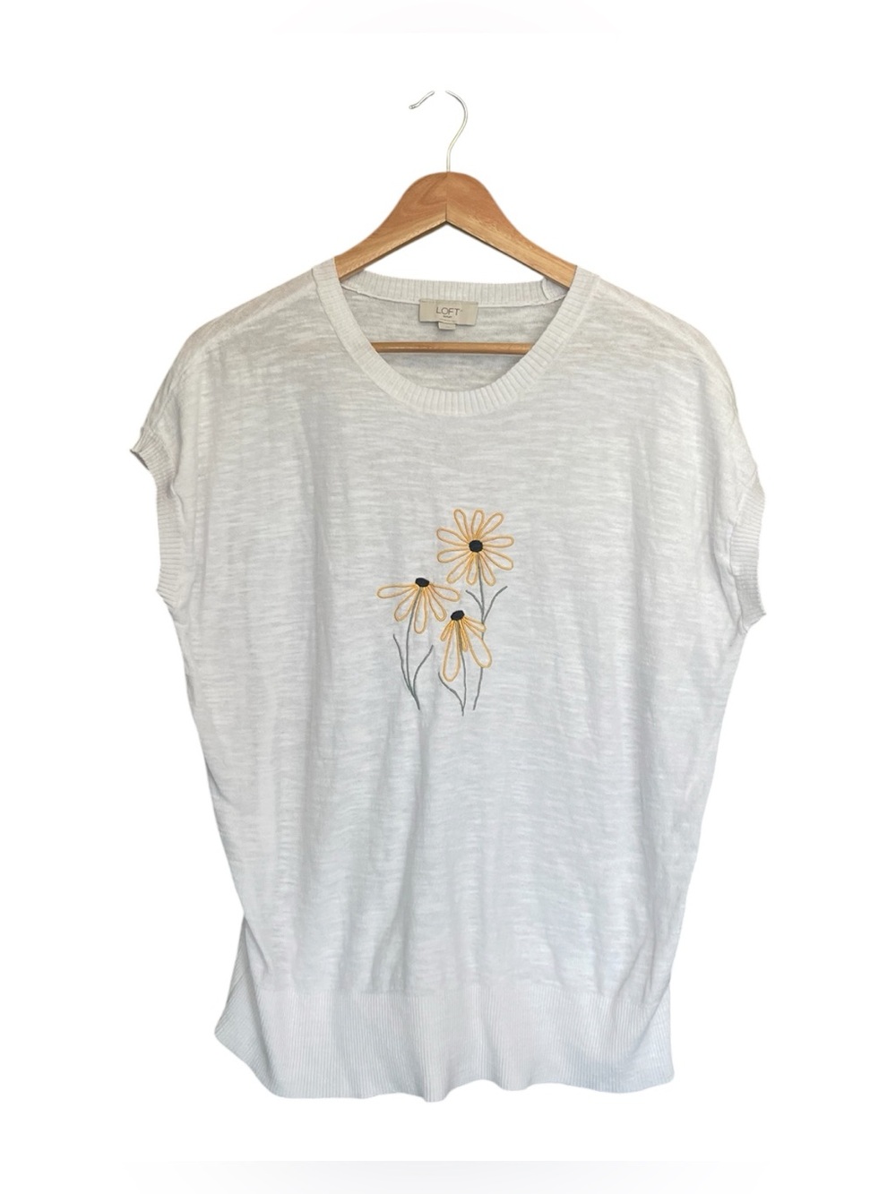 LOFT White Yellow Daisy Embroidery Top